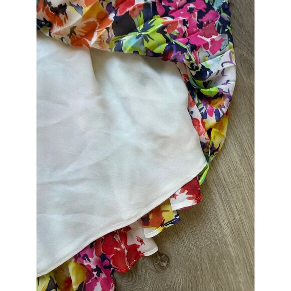 Lauren Ralph Lauren Floral Sleeveless, Dress, Women's size 6 Colorful Pleated - Picture 8 of 9